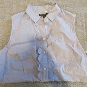Sleeveless button down blouse